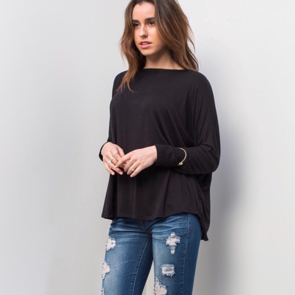 Open back long sleeve tee with ivory lace detail - Picture 3 of 3